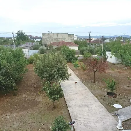 别墅 Durres City For Rent Best Few Xhafzotaj